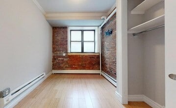 East 25th Street in New York, NY - Building Photo - Building Photo