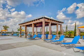 Cocoa Grand Apartments in Cocoa, FL - Foto de edificio - Building Photo