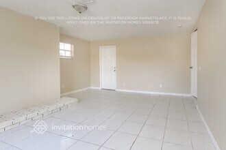 1370 Kirk Rd in West Palm Beach, FL - Building Photo - Building Photo