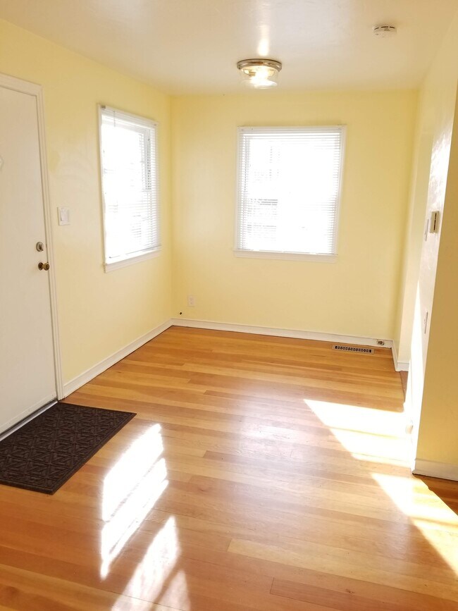 property at 873 Roberts St