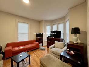 11 Wadsworth St, Unit 1 in Boston, MA - Building Photo - Building Photo