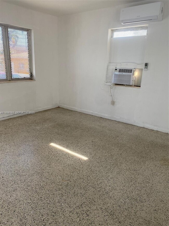 130 NW 16th Ave in Miami, FL - Building Photo - Building Photo