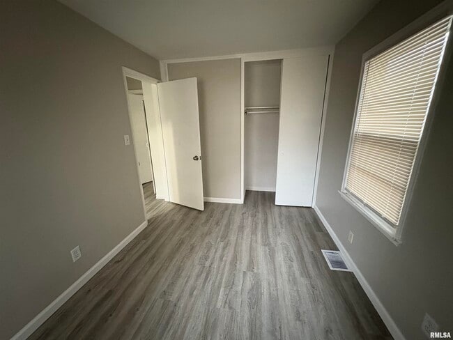 2822 W Antoinette St in Peoria, IL - Building Photo - Building Photo