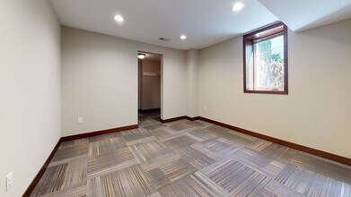 408-410 SE 8th St in Minneapolis, MN - Building Photo - Building Photo