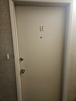 4220 Castle Rd in Regina, SK - Building Photo