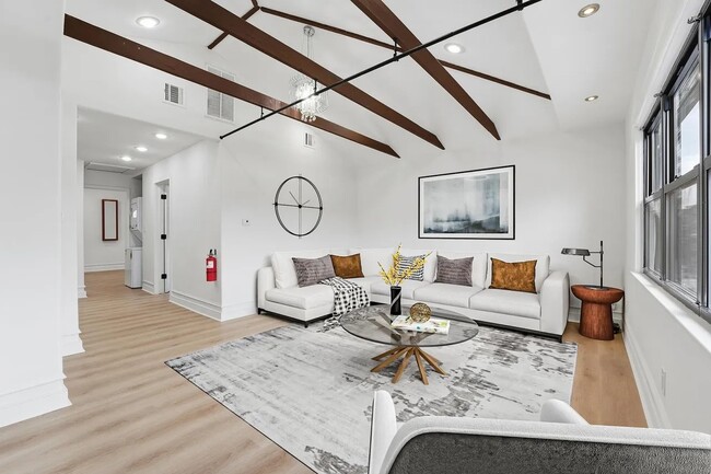 89 Stuyvesant Ave in Jersey City, NJ - Building Photo - Building Photo