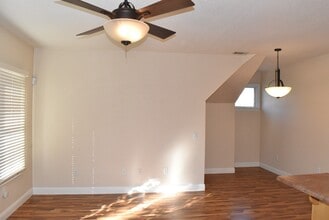 400 Davis St in Vacaville, CA - Building Photo - Building Photo