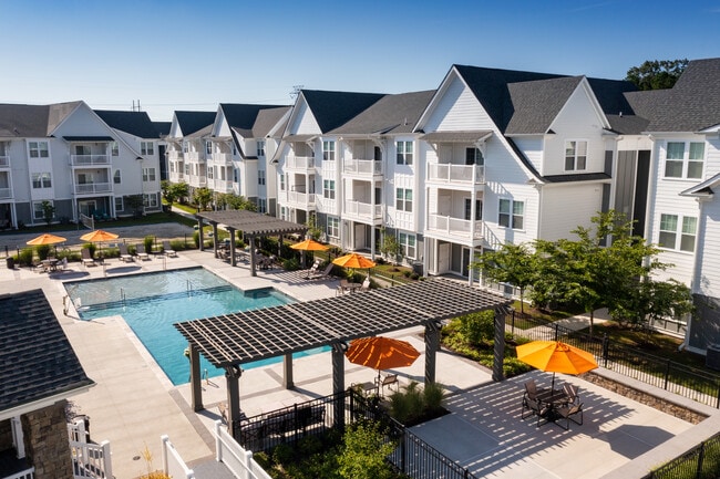 PARK 216 in Suffolk, VA - Building Photo - Building Photo