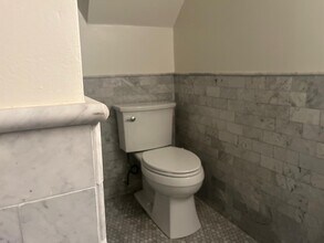 484 Columbus Ave, Unit 1 in Boston, MA - Foto de edificio - Building Photo