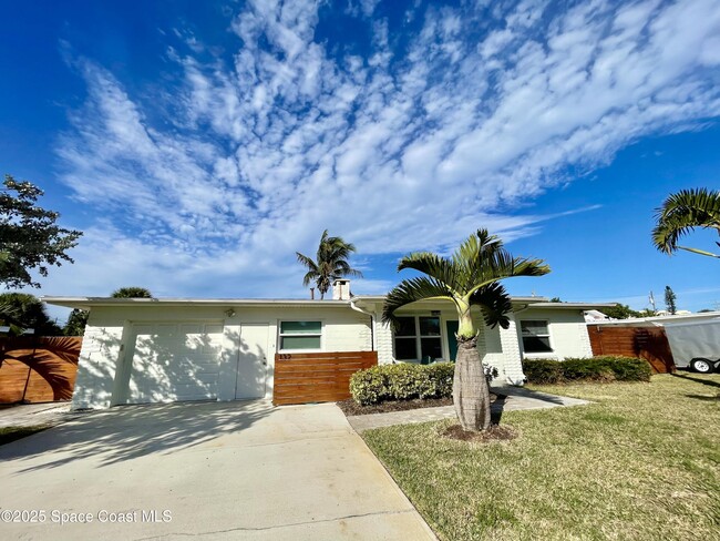 property at 132 E Gadsden Ln