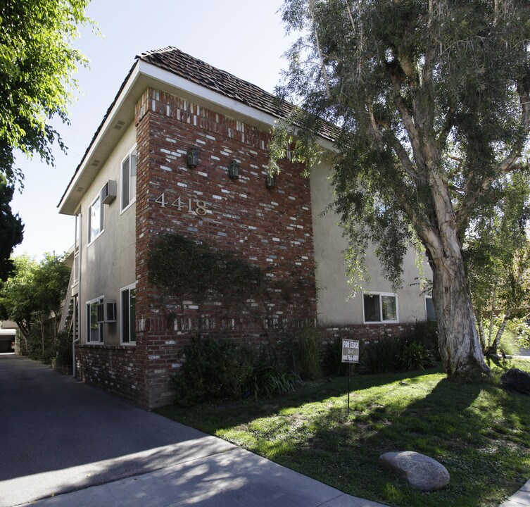 4418 Ensign Ave in North Hollywood, CA - Building Photo