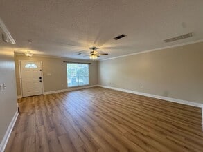 200 Jefferson Pl in Hattiesburg, MS - Building Photo - Building Photo