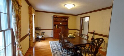 5135 Lake Shores Rd in Virginia Beach, VA - Building Photo - Building Photo