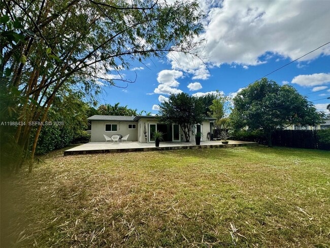 1351 SW 32nd St in Fort Lauderdale, FL - Building Photo - Building Photo