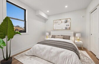 536 Broadway in Everett, MA - Building Photo - Building Photo