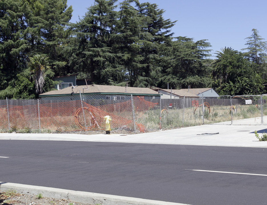 104 4th St in West Sacramento, CA - Building Photo