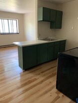 151 Plum St in Oil City, PA - Building Photo