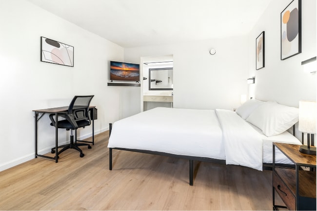 1024 Bridge City Ave