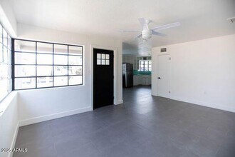 37 E Linda Ln in Gilbert, AZ - Building Photo - Building Photo