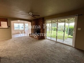 6090 Blatchley Rd in Corning, CA - Building Photo - Building Photo