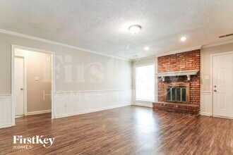 6894 Rockbrook Dr in Memphis, TN - Building Photo - Building Photo