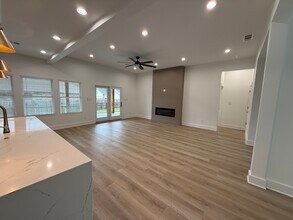 219 Fox Chase Cir in Hot Springs National Park, AR - Building Photo - Building Photo