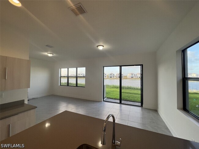 5657 Agostino Way in Ave Maria, FL - Building Photo - Building Photo