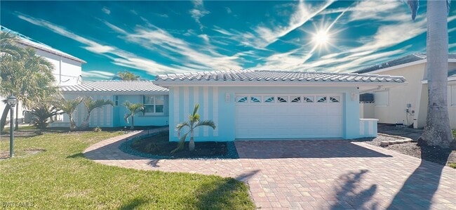 property at 11 Palmview Blvd