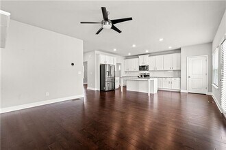 156 Adams Cir in Marietta, GA - Building Photo - Building Photo