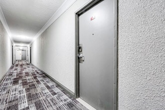 The Sprucedales in Guelph, ON - Building Photo - Building Photo