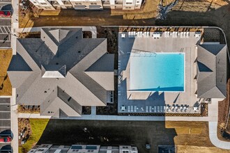 Litchford 315 Apartments in Raleigh, NC - Foto de edificio - Building Photo