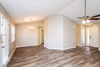 495 Amelia Grove Ln SE in Lawrenceville, GA - Building Photo - Building Photo