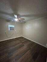 92 S 1st Ave in Mc Rae, GA - Building Photo