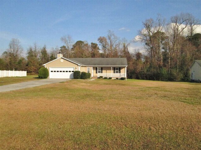 114 Nicole Ct photo'