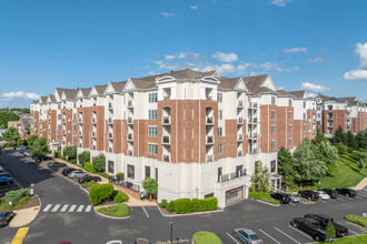 Grande at Riverview in Conshohocken, PA - Foto de edificio - Building Photo