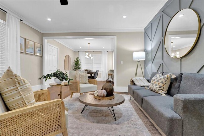 property at 3352 Mathieson Dr NE