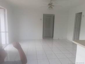 1018 S 29th Ave-Unit -10H in Hollywood, FL - Foto de edificio - Building Photo
