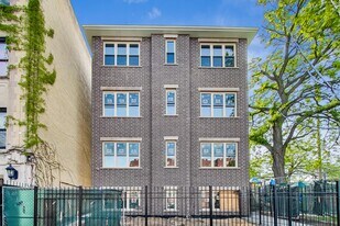 6132 S Kimbark Ave, Unit 1W in Chicago, IL - Building Photo