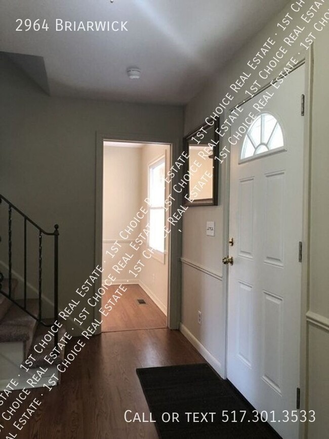 2964 Briarwick Dr in East Lansing, MI - Building Photo - Building Photo