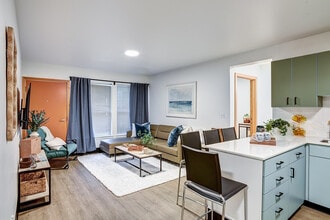 Nordheim Court UW Student Apartments in Seattle, WA - Building Photo - Building Photo