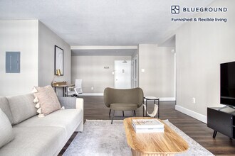 1515 Richmond Hwy, Unit FL8-ID444 in Arlington, VA - Building Photo - Building Photo