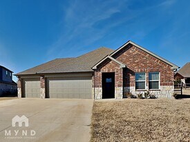 28175 E 115 St S in Coweta, OK - Building Photo