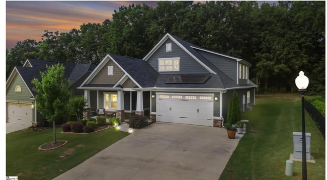 property at 500 Briar Oaks Ln