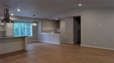 6 Erith Ln in Bella Vista, AR - Building Photo - Building Photo