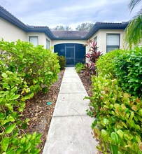 2486 Oswego Dr in North Port, FL - Building Photo - Building Photo