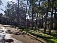 701 Bering Dr photo'