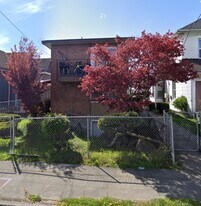 2335 15th Ave S, Unit E in Seattle, WA - Building Photo