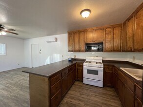 2030 Humboldt Rd in Chico, CA - Building Photo - Building Photo
