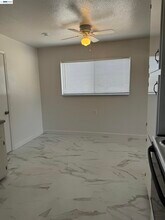 416 Grove Way in Hayward, CA - Building Photo - Building Photo