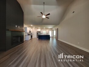 8840 Callaway Dr in Winston, GA - Building Photo - Building Photo